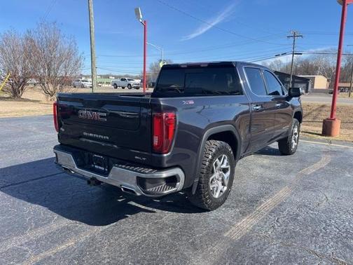 2022 GMC Sierra 1500 SLT