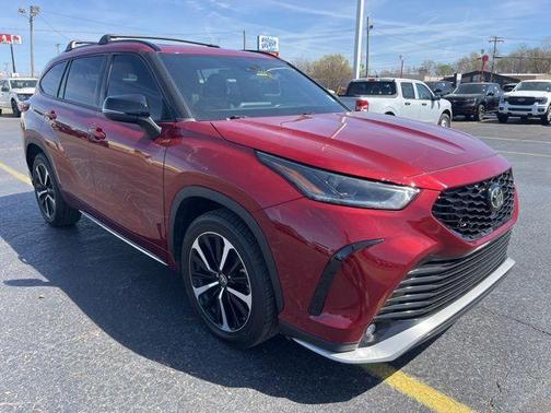 2022 Toyota Highlander XSE