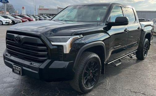 2025 Toyota Tundra SR5