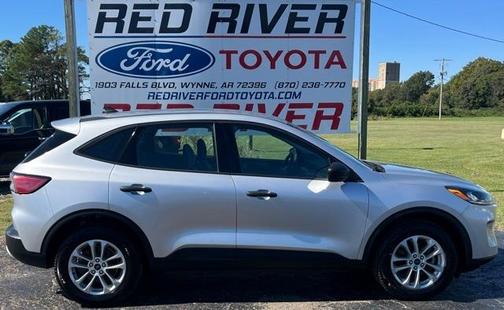 2020 Ford Escape S