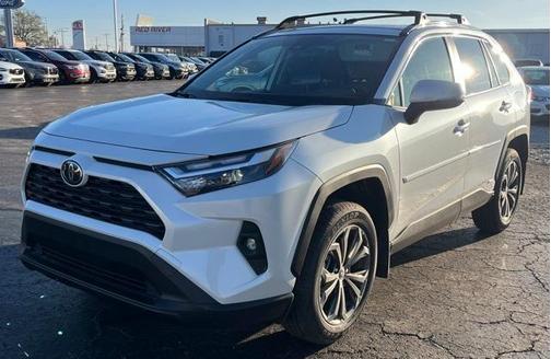 2025 Toyota RAV4 Hybrid XLE Premium