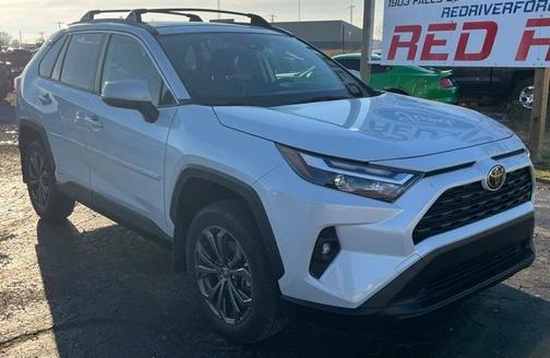 2025 Toyota RAV4 Hybrid XLE Premium