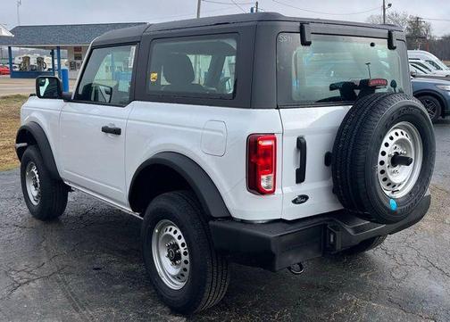 2025 Ford Bronco Base