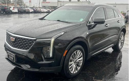 2024 Cadillac XT4 Premium Luxury