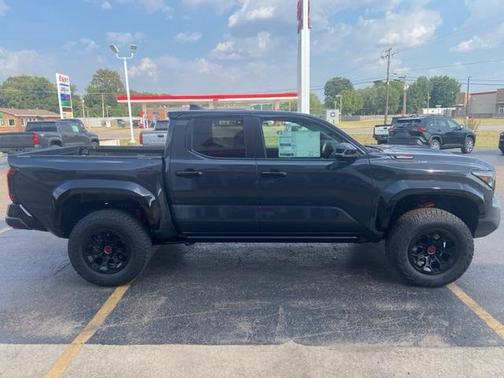 2025 Toyota Tacoma Hybrid TRD PRO