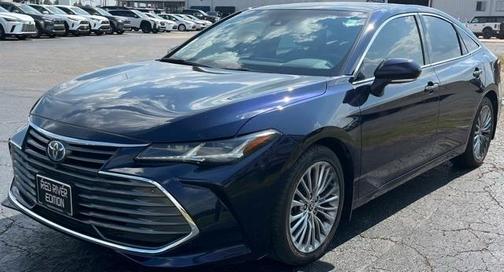 2022 Toyota Avalon Hybrid Limited