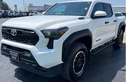 2024 Toyota Tacoma Hybrid TRD