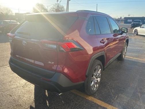 2025 Toyota RAV4 XLE Premium