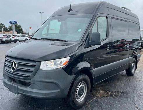 2023 Mercedes-Benz Sprinter 2500 144 WB Standard Roof Passenger