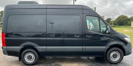2023 Mercedes-Benz Sprinter 2500 144 WB Standard Roof Passenger