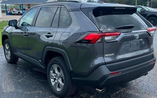2024 Toyota RAV4 Hybrid XLE