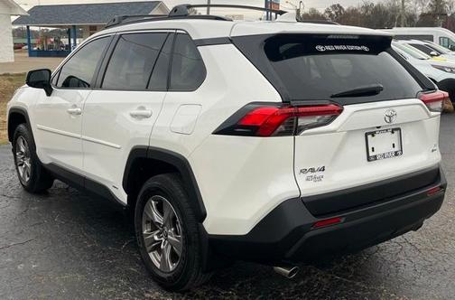 2025 Toyota RAV4 Hybrid LE