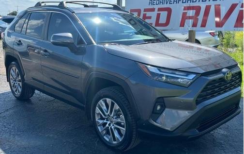2023 Toyota RAV4 XLE Premium