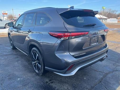 2021 Toyota Highlander XSE