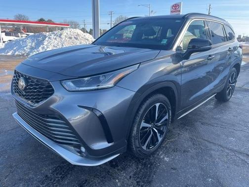 2021 Toyota Highlander XSE