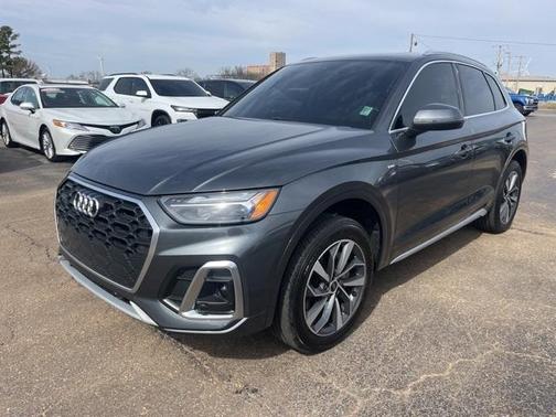 2023 Audi Q5 45 S line quattro Premium
