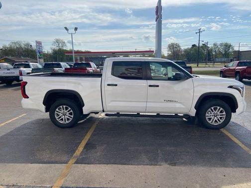 0040 2026 Toyota Tundra SR5