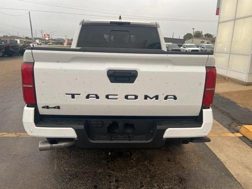 2025 Toyota Tacoma TRD Sport