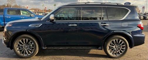 2024 Nissan Armada Platinum