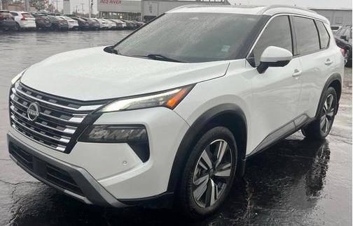 2024 Nissan Rogue SL