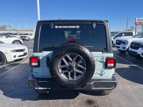 2024 Jeep Wrangler Sport