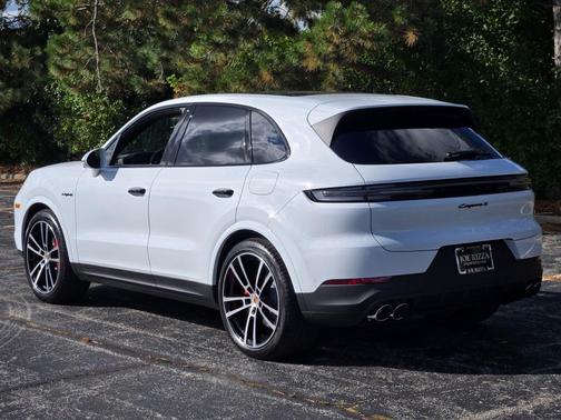2026 Porsche Cayenne S