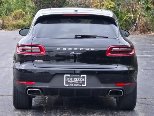 2018 Porsche Macan 
