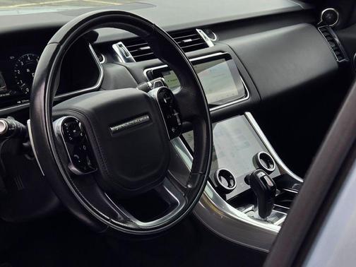 2022 Land Rover Range Rover Sport HSE Silver Edition