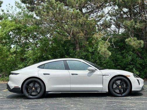 2024 Porsche Taycan Turbo S