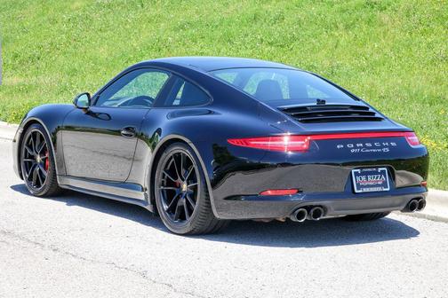 Black 2013 Porsche 911 Carrera 4S