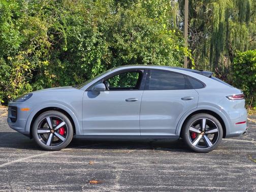 2026 Porsche Cayenne S