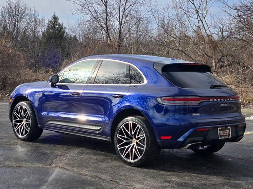 2026 Porsche Macan 
