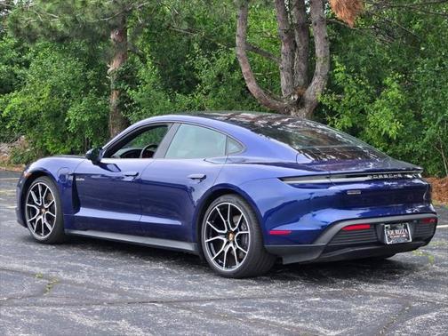 2025 Porsche Taycan