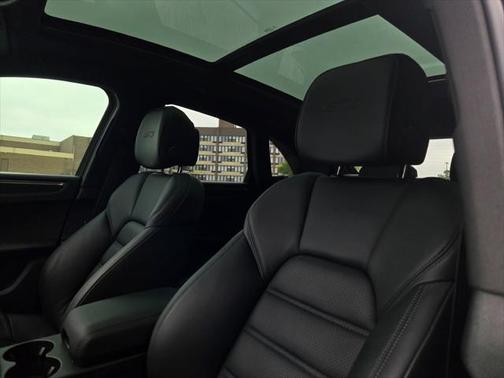 2021 Porsche Macan GTS