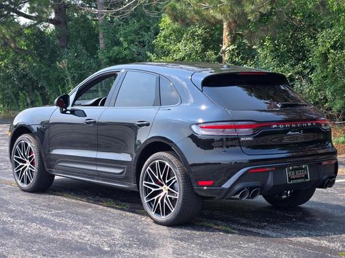 2025 Porsche Macan S