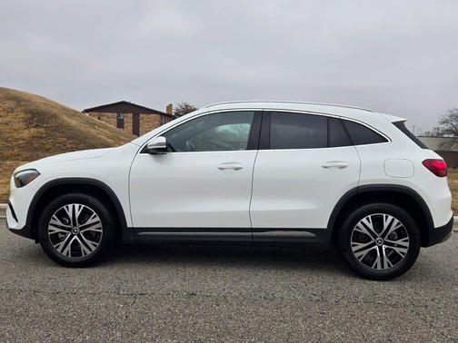 2025 Mercedes-Benz GLA 250 4MATIC