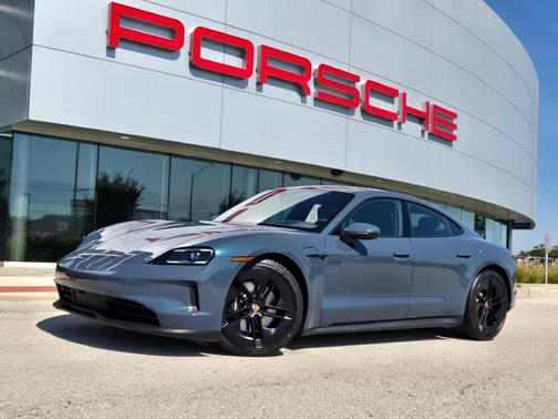 2025 Porsche Taycan 