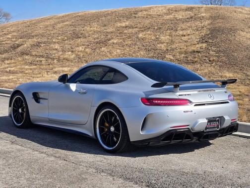 2018 Mercedes-Benz AMG GT R