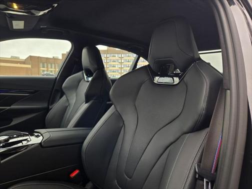 2025 BMW M5 Base
