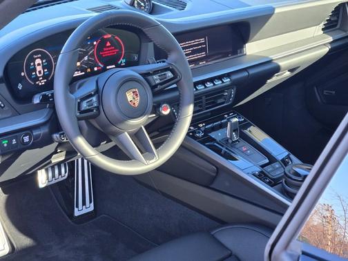 2026 Porsche 911 Carrera 4S