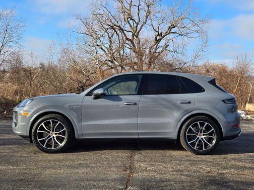 2026 Porsche Cayenne Cayenne E-Hybrid