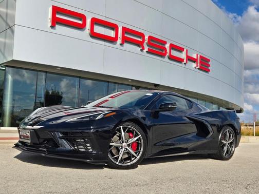 2023 Chevrolet Corvette Stingray w/3LT