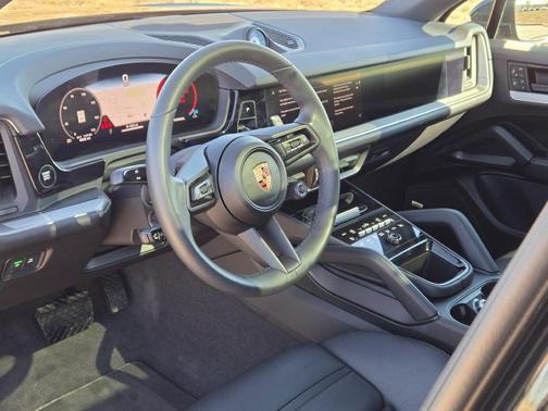 2025 Porsche Cayenne Cayenne