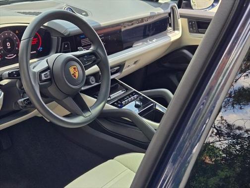 2025 Porsche Cayenne