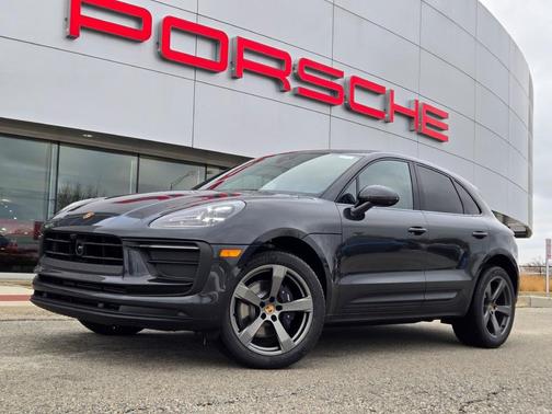 2026 Porsche Macan 