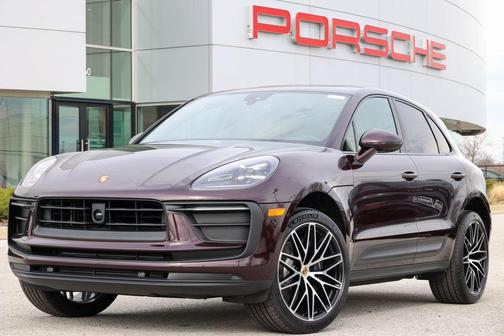 Copper Ruby Metallic 2026 Porsche Macan Macan