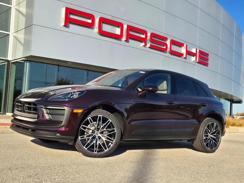 2026 Porsche Macan 