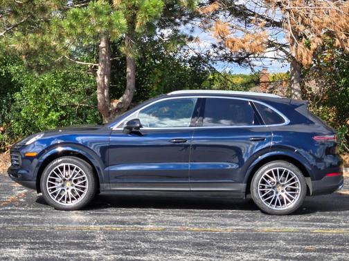 2022 Porsche Cayenne Cayenne