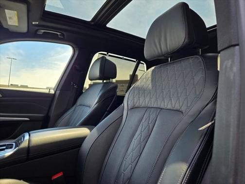 2021 BMW X5 M50i