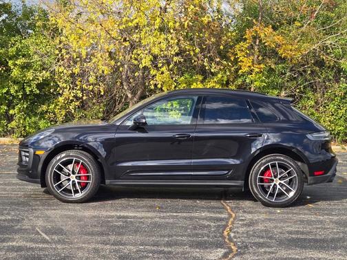 2024 Porsche Macan S